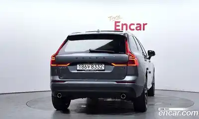 Volvo XC60 2019 2.0 автомат (гидро), миниатюра 4