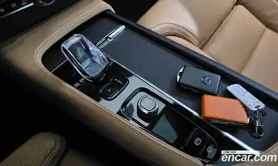 Volvo XC90 2023 2.0 автомат (гидро), миниатюра 12