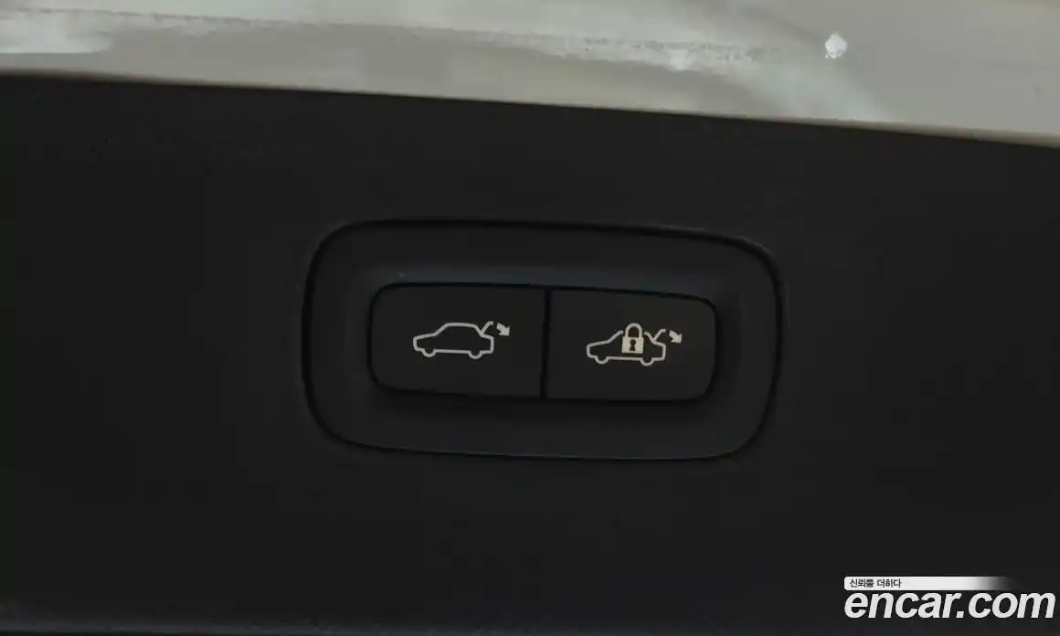 Volvo XC90 2023 2.0 автомат (гидро), фото 25