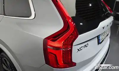Volvo XC90 2023 2.0 автомат (гидро), миниатюра 9