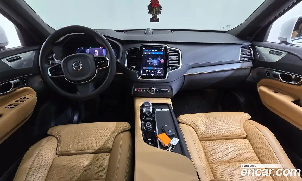 Volvo XC90 2023 2.0 автомат (гидро), фото 10