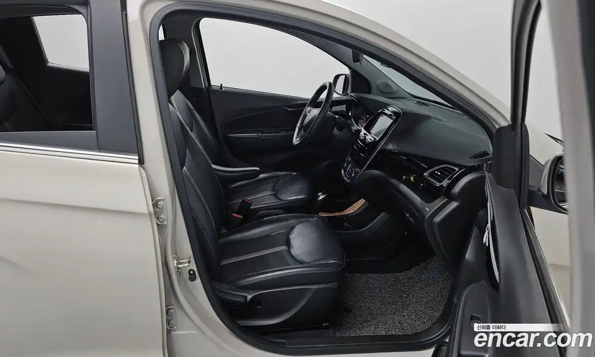 Chevrolet Spark 2018 1.0 автомат (гидро), фото 16