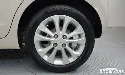Chevrolet Spark 2018 1.0 автомат (гидро), миниатюра 7