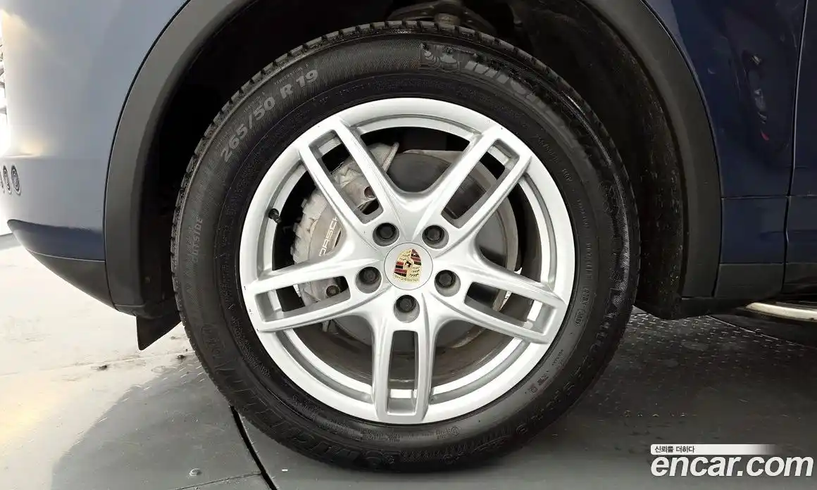 Porsche Cayenne 2012 3.0 автомат (гидро), фото 5