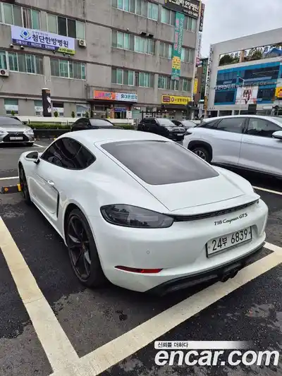 Porsche 718 2018 2.0 автомат (гидро), миниатюра 3