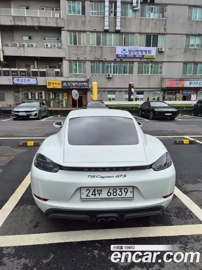 Porsche 718 2018 2.0 автомат (гидро), миниатюра 4