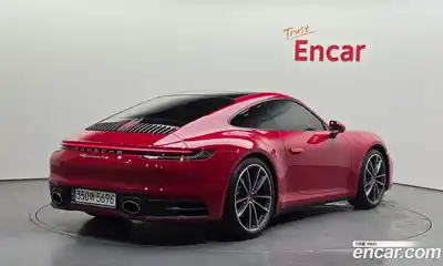Porsche 911 2021 3.0 автомат (гидро), миниатюра 2