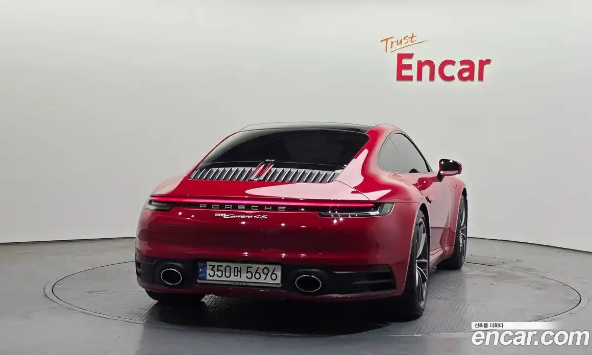 Porsche 911 2021 3.0 автомат (гидро), фото 4
