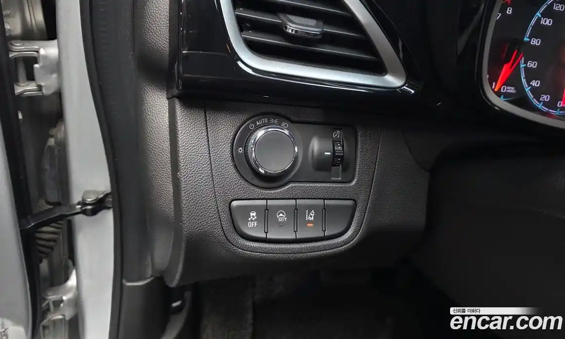 Chevrolet Spark 2019 1.0 автомат (гидро), фото 27