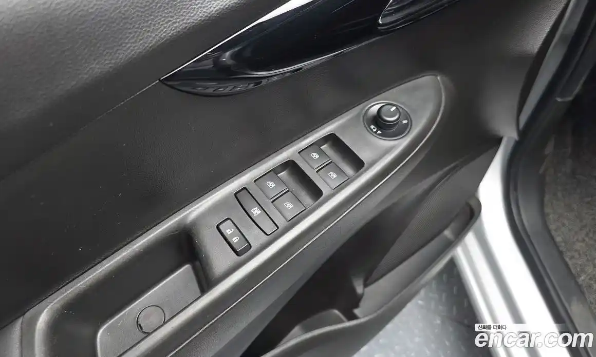 Chevrolet Spark 2019 1.0 автомат (гидро), фото 29
