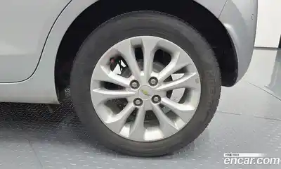 Chevrolet Spark 2019 1.0 автомат (гидро), миниатюра 7