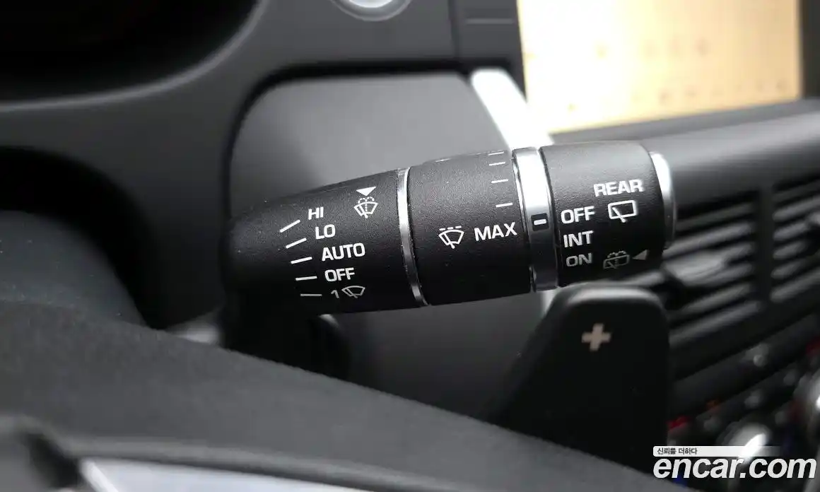 Land Rover Discovery Sport 2019 2.0 автомат (гидро), фото 16