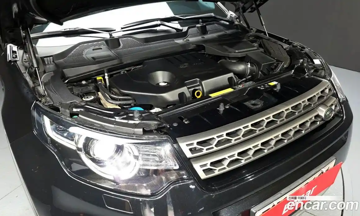 Land Rover Discovery Sport 2019 2.0 автомат (гидро), фото 6