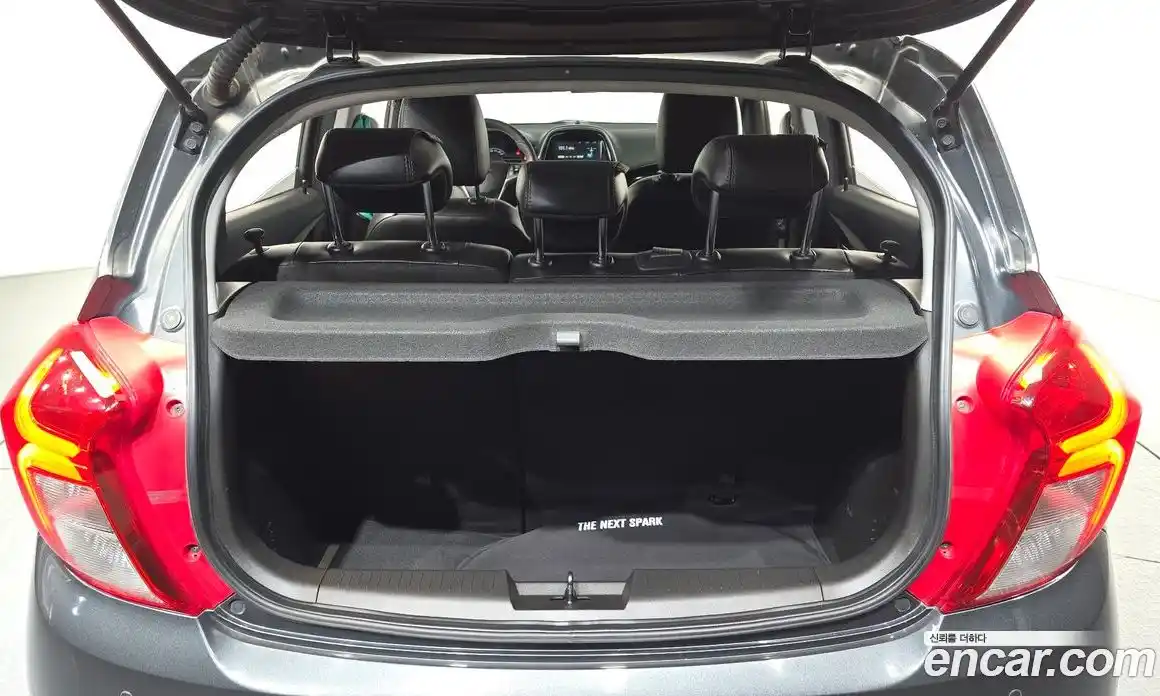 Chevrolet Spark 2017 1.0 автомат (гидро), фото 23