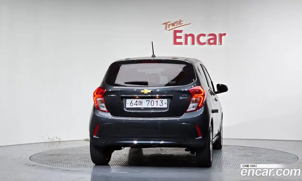Chevrolet Spark 2017 1.0 автомат (гидро), фото 4