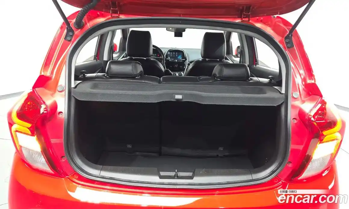 Chevrolet Spark 2016 1.0 автомат (гидро), фото 30