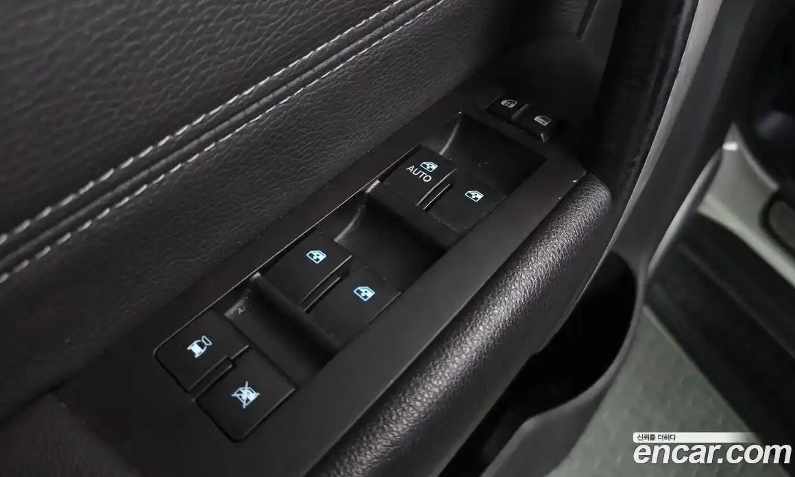 Chevrolet Captiva 2013 2.0 автомат (гидро), фото 16