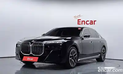 BMW 7 серия, 2025, 799 км