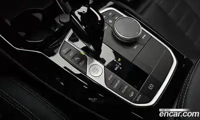 BMW X4 2025 2.0 автомат (гидро), миниатюра 12
