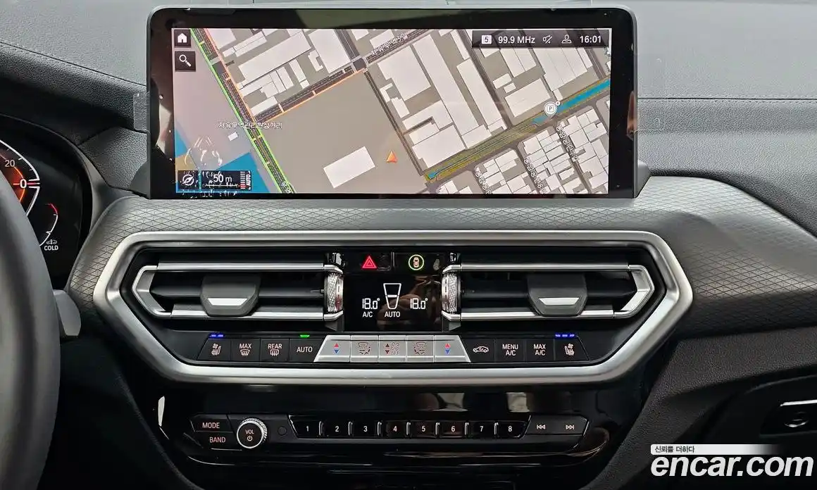 BMW X4 2025 2.0 автомат (гидро), фото 20