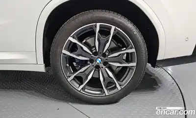 BMW X4 2025 2.0 автомат (гидро), миниатюра 7