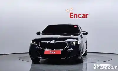 BMW 5 серия 2025 2.0 автомат (гидро), миниатюра 3