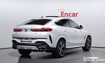 BMW X6 2023 3.0 автомат (гидро), миниатюра 2