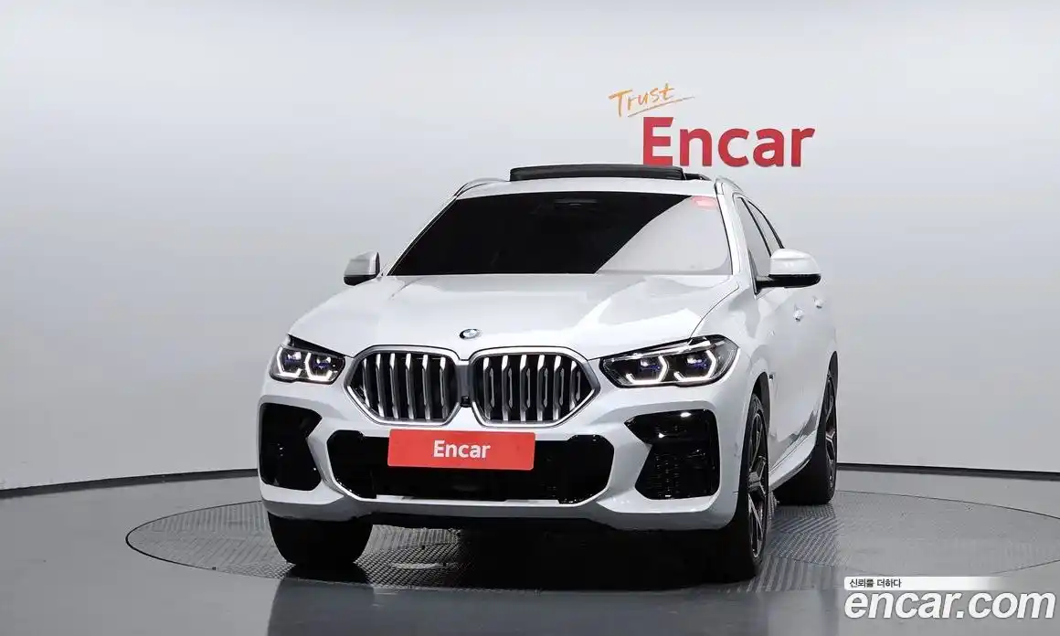 BMW X6 2023 3.0 автомат (гидро), фото 3