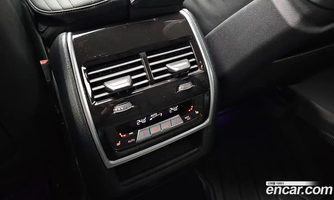 BMW X6 2023 3.0 автомат (гидро), фото 33
