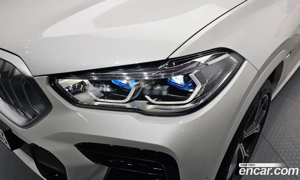BMW X6 2023 3.0 автомат (гидро), фото 8