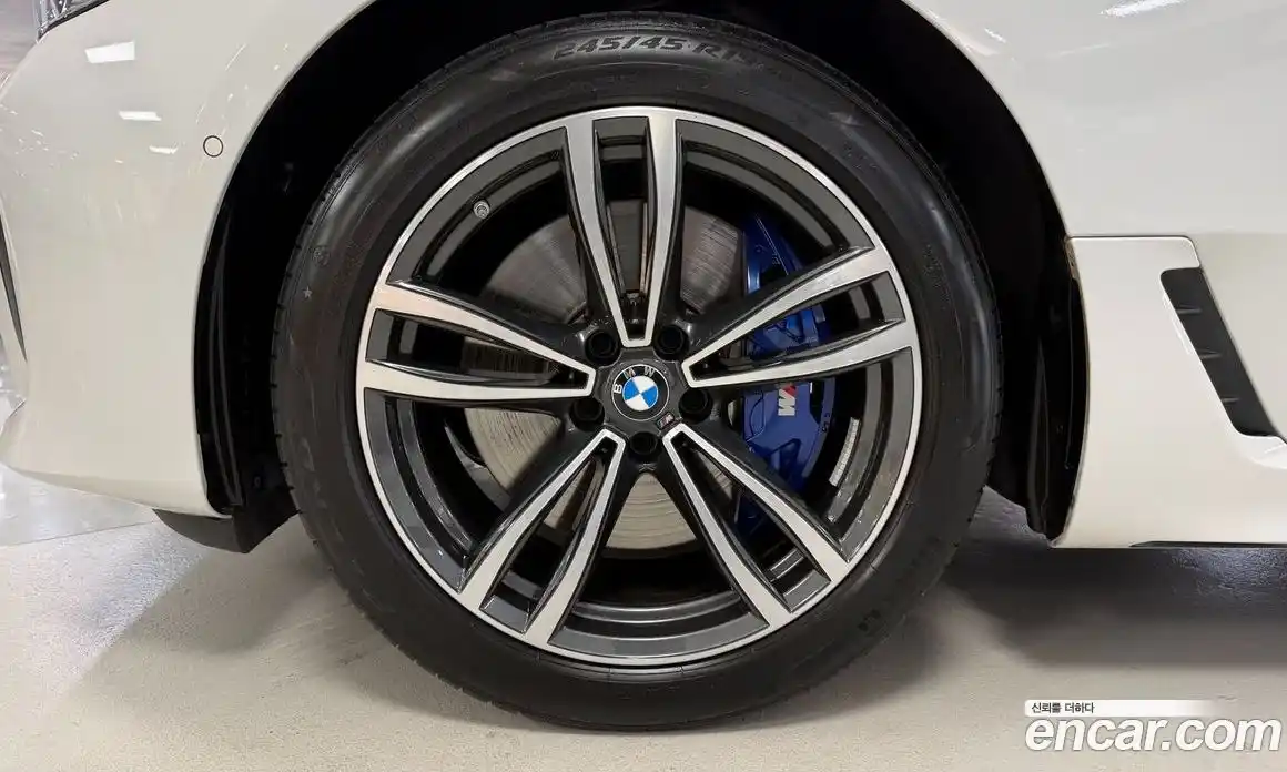 BMW 6 серия 2023 2.0 автомат (гидро), фото 5