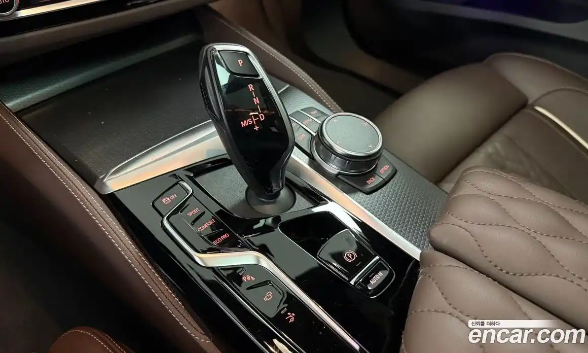 BMW 6 серия 2023 2.0 автомат (гидро), фото 9