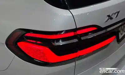 BMW X7 2023 3.0 автомат (гидро), миниатюра 9