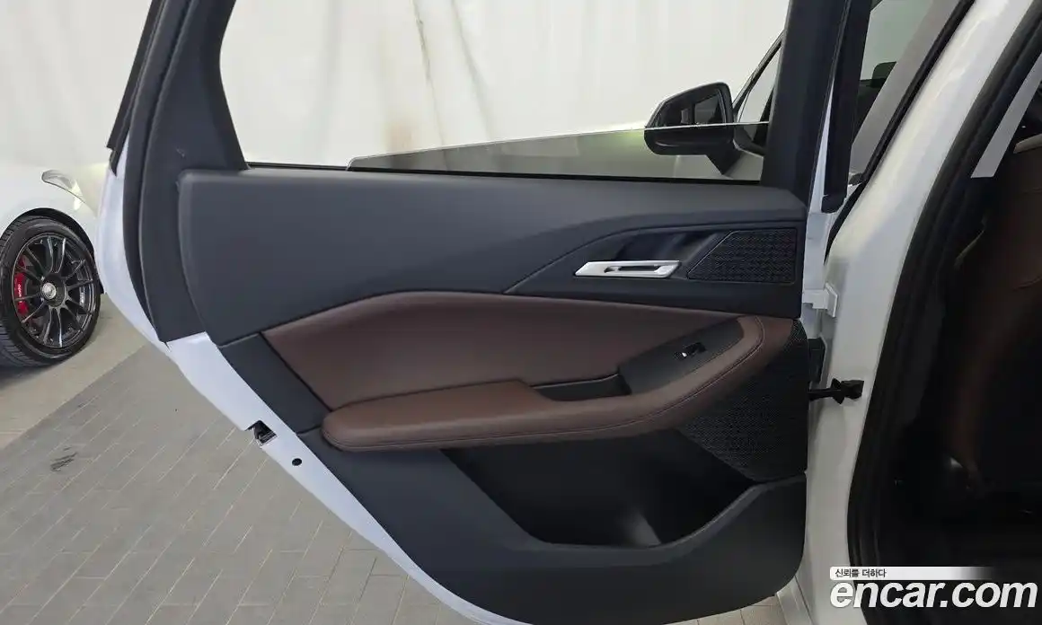 BMW 2 серия 2024 2.0 автомат (гидро), фото 15