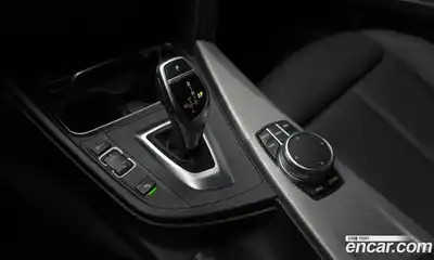 BMW 3 серия 2018 2.0 автомат (гидро), миниатюра 12