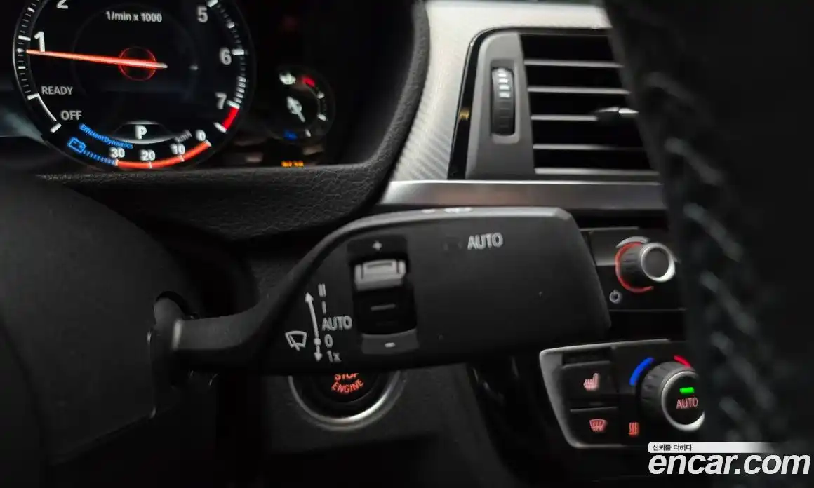BMW 3 серия 2018 2.0 автомат (гидро), фото 24