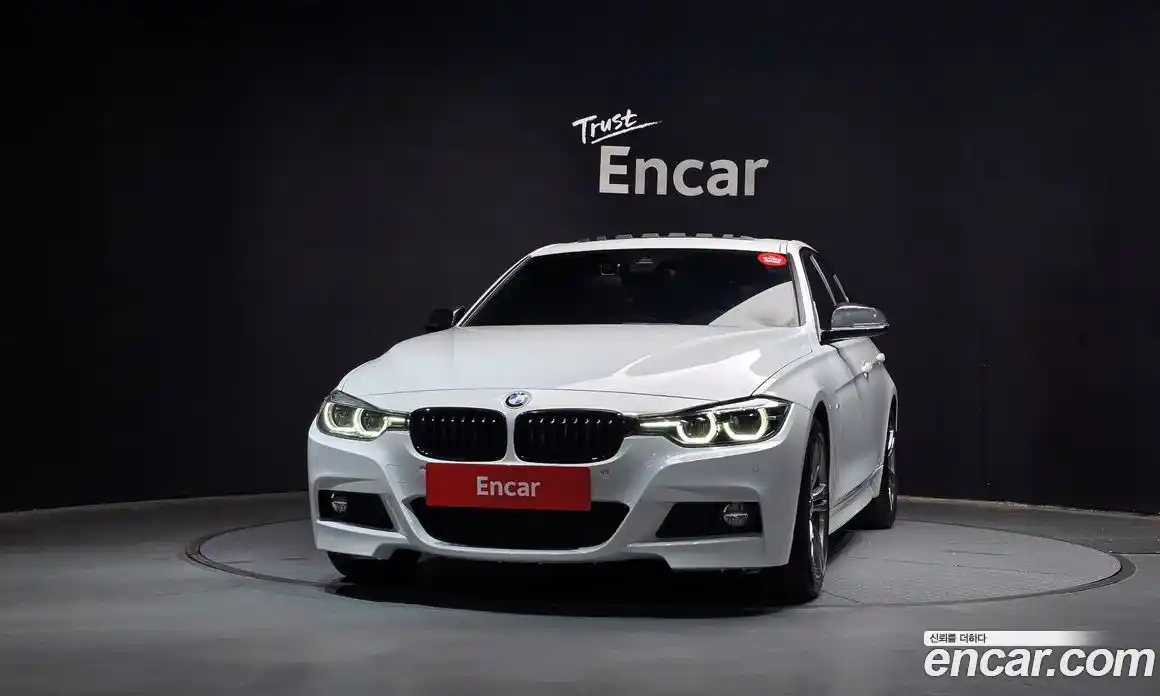 BMW 3 серия 2018 2.0 автомат (гидро), фото 3