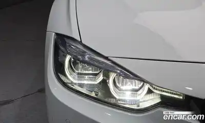 BMW 3 серия 2018 2.0 автомат (гидро), миниатюра 8