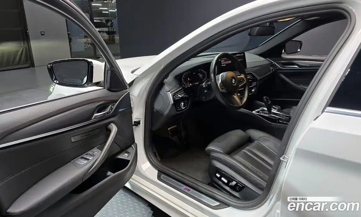 BMW 5 серия 2022 2.0 автомат (гидро), фото 13