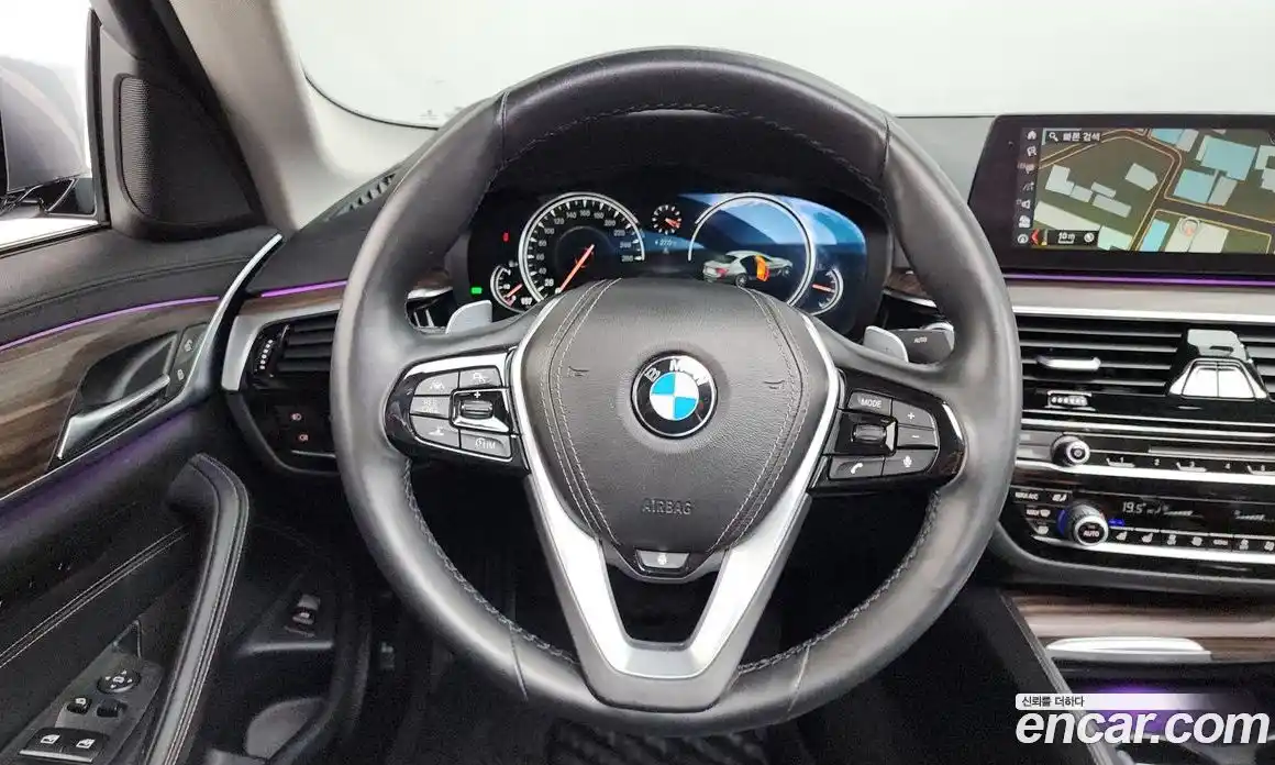 BMW 5 серия 2018 2.0 автомат (гидро), фото 19