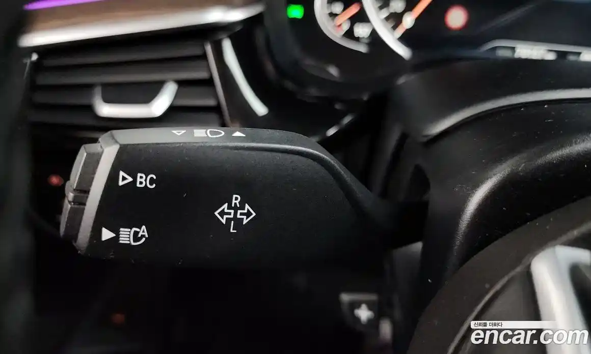 BMW 5 серия 2018 2.0 автомат (гидро), фото 28