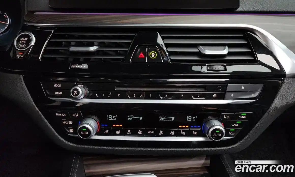 BMW 5 серия 2018 2.0 автомат (гидро), фото 32