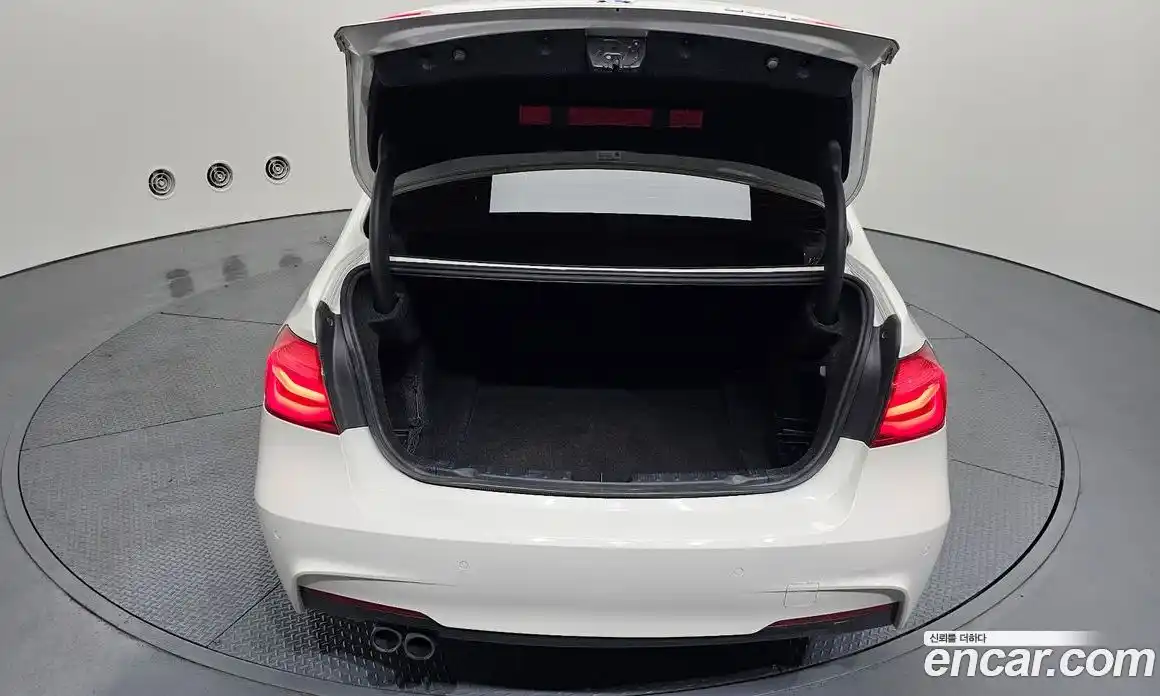BMW 3 серия 2018 2.0 автомат (гидро), фото 20