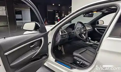 BMW 3 серия 2018 2.0 автомат (гидро), миниатюра 10