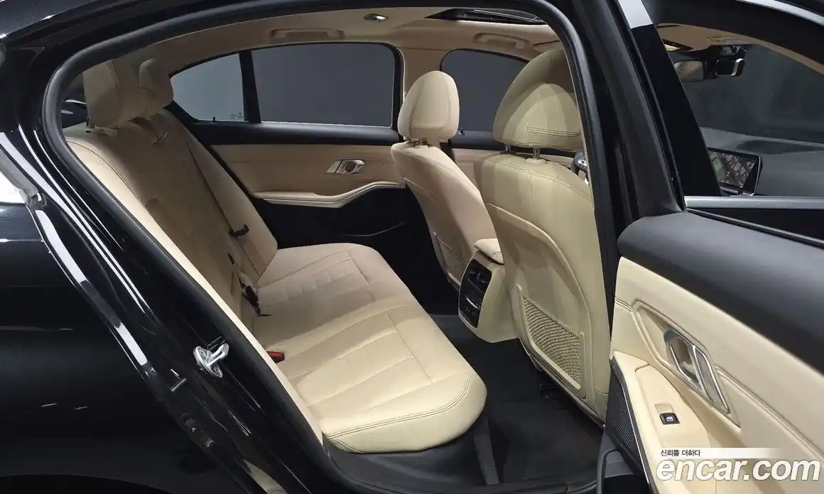 BMW 3 серия 2020 2.0 автомат (гидро), фото 16