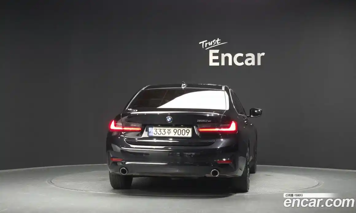 BMW 3 серия 2020 2.0 автомат (гидро), фото 3