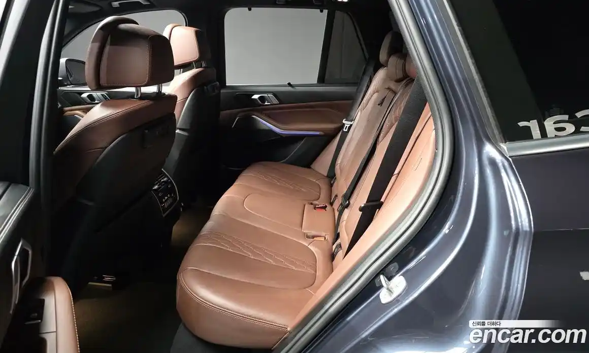 BMW X5 2022 3.0 автомат (гидро), фото 16
