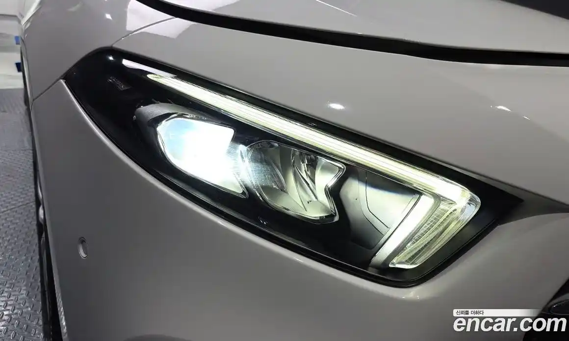 Mercedes-Benz A-Class 2019 2.0 гидро, фото 8 Mercedes-Benz A-Class 2019 2.0 гидро, фото 8