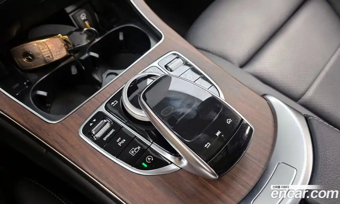 Mercedes-Benz C-Class 2020 2.0 гидро, фото 24 Mercedes-Benz C-Class 2020 2.0 гидро, фото 24