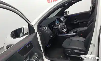 Mercedes-Benz GLA-Class 2022 2.0 гидро, миниатюра 12